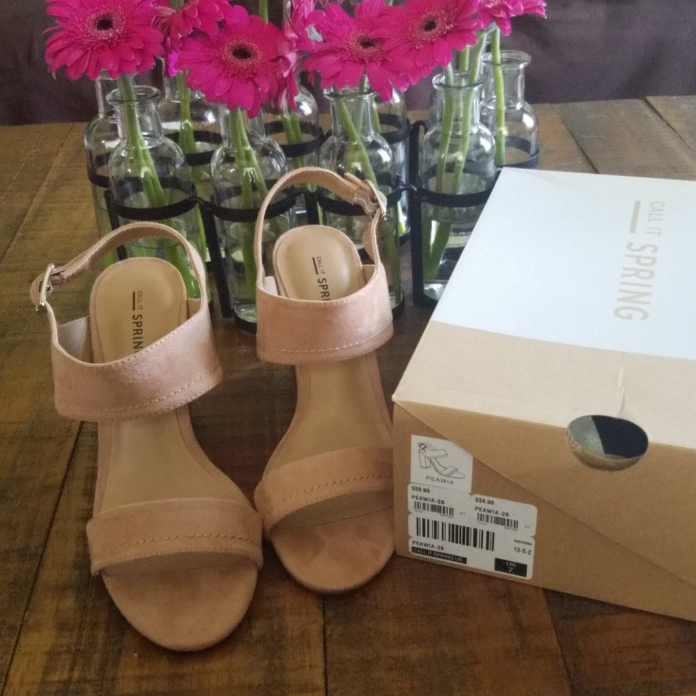Shoes - Picture 2 of 3